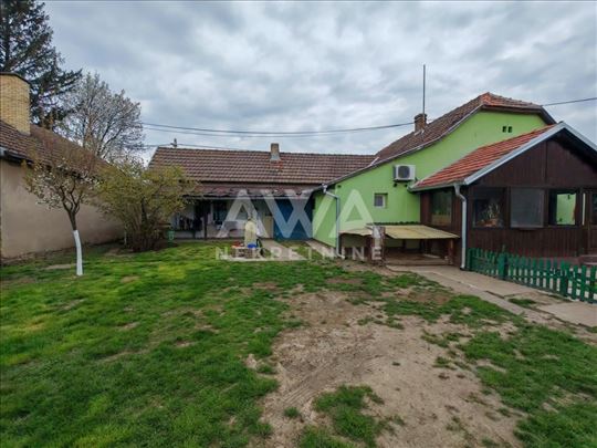 Predgrađe, naselje Lugovo, kuća 123m2, plac 21ar