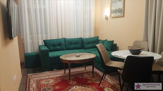 Stari grad, Atelje 212, Svetogorska, 54m2