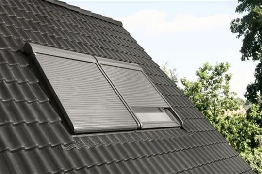 Velux SML U10 0000 električne spoljašnje roletne