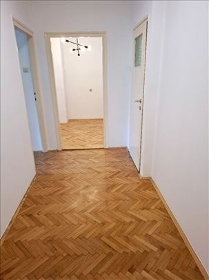 Vračar, Kičevska, 38m2, uknjižen