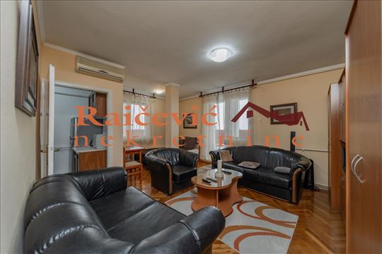 Blok 21, Bulevar Mihajla Pupina, 31 m2 + 37 m2