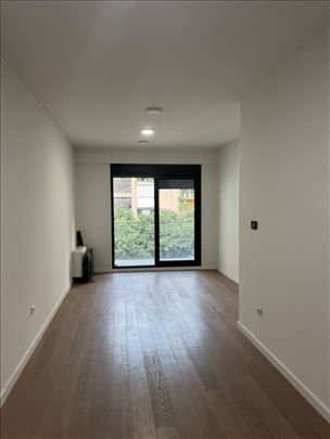 Dvosoban stan 55 m² u srcu Vračara – Nevesinjska 