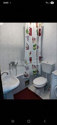 Izdajem namesten stan 300 eur, 37m2, Medakovic II