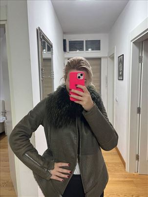 Kožna jakna sa krznom