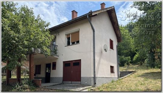 kuća Barajevo - centar  kod Opštine na 18 ari
