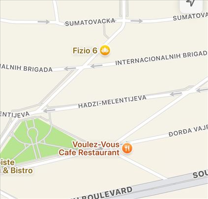 Prodaje se na Neimaru kuca sa tri stana 