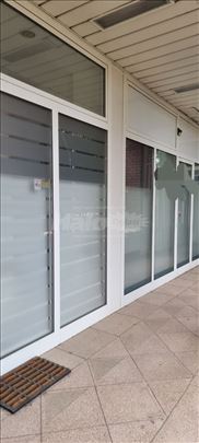 ARENA izdajem lokal 30m2 bez posrednika 