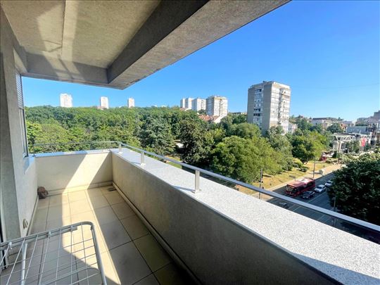 Banovo Brdo, 132m², Lux, terasa s pogledom na park
