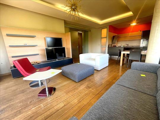Banovo Brdo, 132m², LUX, terasa s pogledom na park