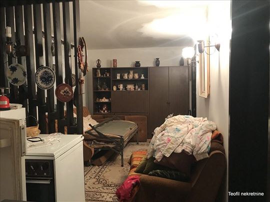 Čortanovci -Banstol 34+11ari pod voćem 