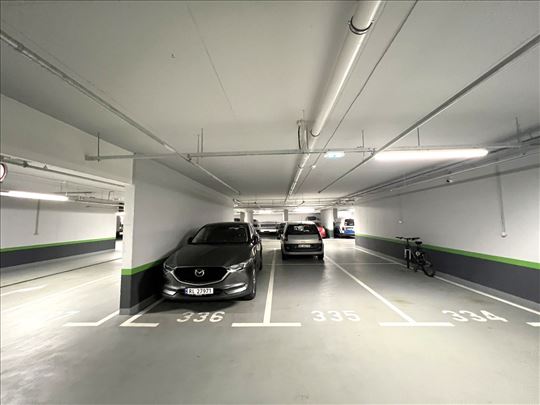 Dve garaže, sigurna investicija A blok 