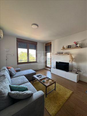 Izdajem dvosoban stan – Tri Nove, Zemun – 51m²