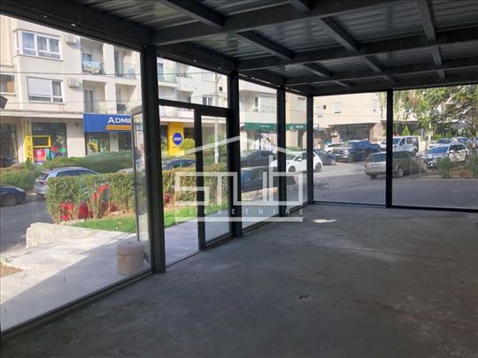 Lokal  za izdavanje sa parking mestom ID#1360