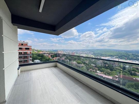 Luksuzan stan od 145m2 sa panoramskim pogledom