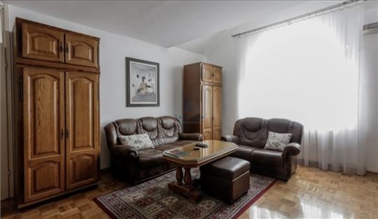Marka Čelebonovića, 61 m2