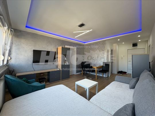 Mirijevo Renoviran 2.5 stan CG Uknjizen AKCIJA