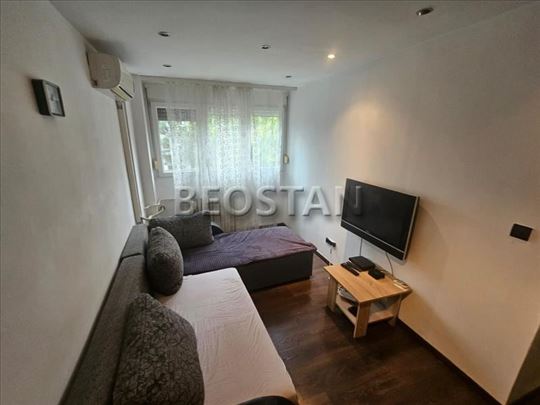 Novi Beograd - Fontana stari merkator #63067