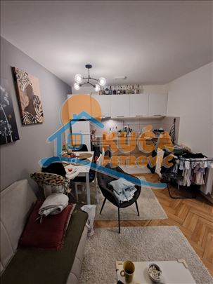 Palilula, novogradnja, 60m2, etažno grejanje, komp