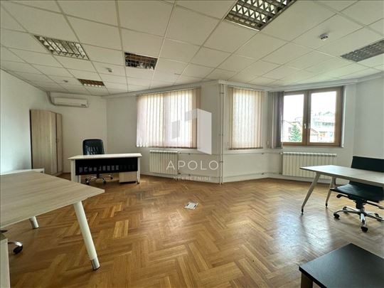 Poslovni prostor, 15 kancelarija, Vračar