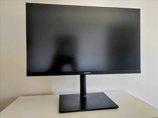 Samsung Monitor PLS 27" 2K