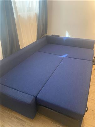 Ugaona sofa ležaj s odlaganjem