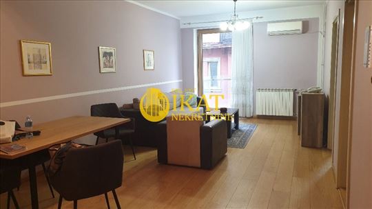 Vračar, Hram Svetog Save 52m2