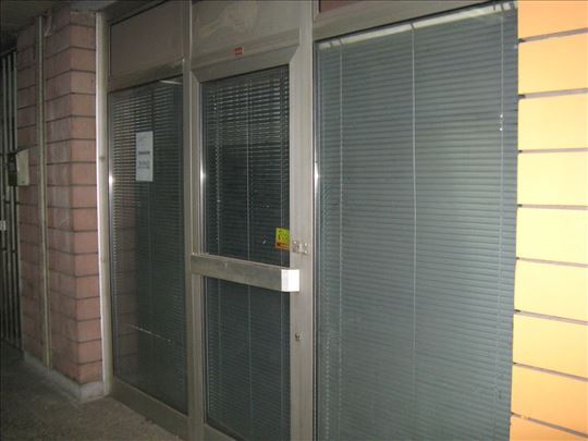 YUBC, lokal na atraktivnoj lokaciji