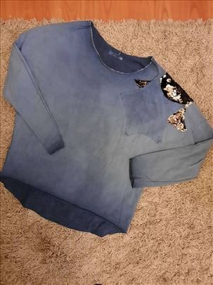 Ženski plavi duks sa piši briši zvezdom