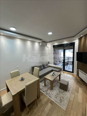 Apartman u centru Zlatibora za izdavanje
