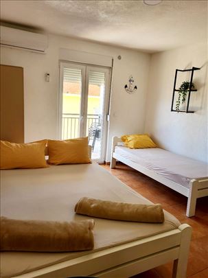 Crna Gora, Sutomore, apartman