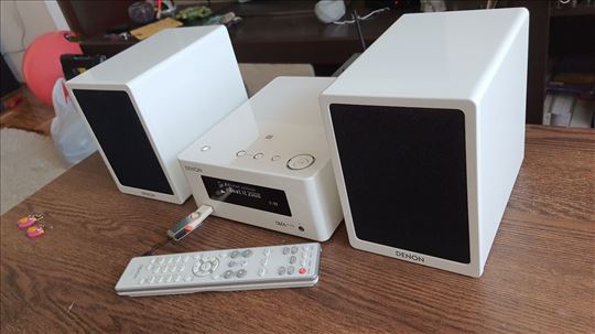 Denon Ceol Piccolo DRA-N4 kao iz radnje