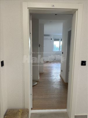 Garsonjera u novoj zgradi - neuseljavana