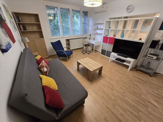 Jednosoban kod Studentskog grada,useljiv ID#18516