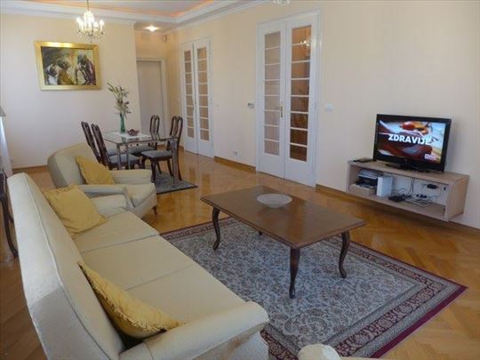 Kneza Miloša, 100m2, renoviran salonski stan, 2kup
