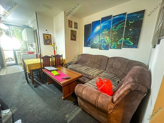 Zemun, Sava Kovačević – 2.5 stan, 61m², 2 terase, 