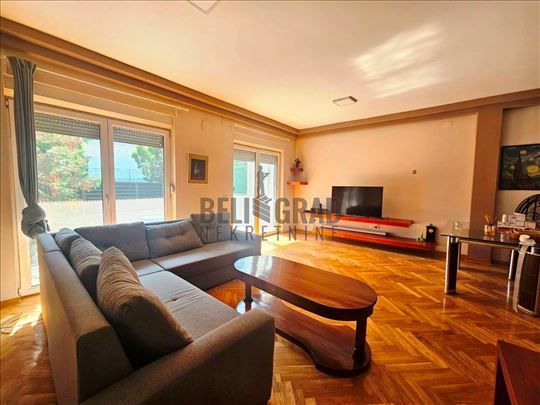 Dedinje, Pivljanina Baja