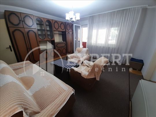 Izdaje se dvosoban stan na Bubnju, 56m2!