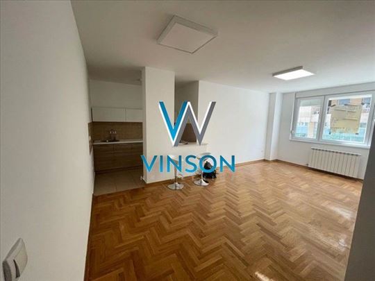 Novi Sad, Centar - Poslovni prostor ID#9101547