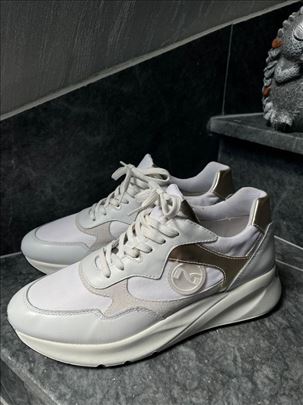 Patike Nero Giardini