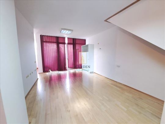 Prodaja stana 180m2 Mirijevo