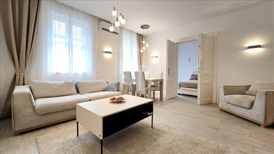 Vračar (Beograd), Slavija, Stan, 5, 120m2
