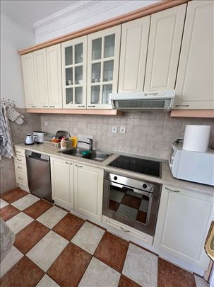 Centar, svetao, lux