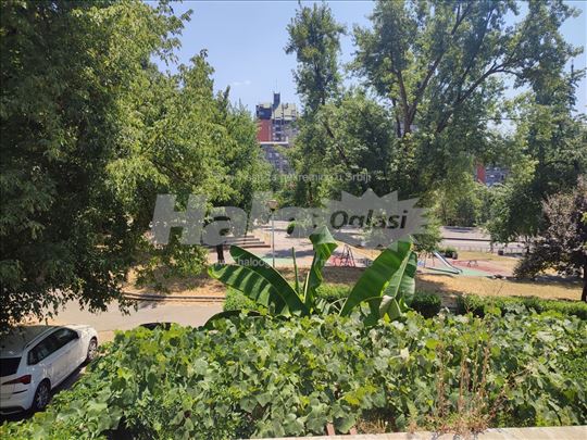 Banjica 2.0 sa terasama 93m2 uknjižen može kredit
