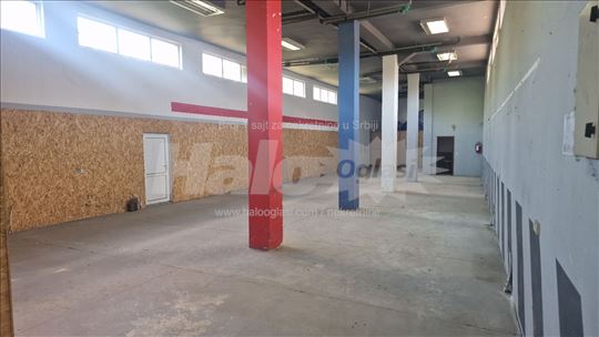 Medakovic 3,hala 300kvm2 ,visina 5 metara