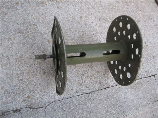 Vojni JNA kalem za namotavanje kabla