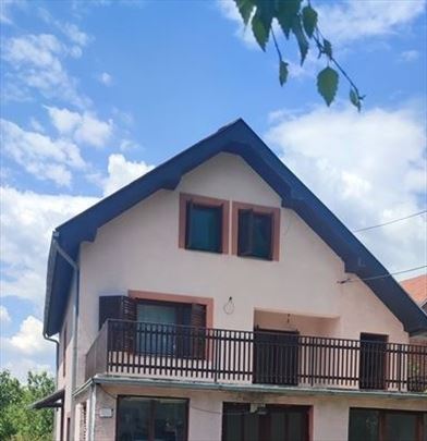 Barajevo, centar, 7.0 uknjižena kuća, useljiva,12a
