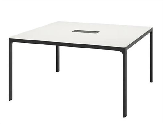 Bekant konferencijski sto + 4 stolice