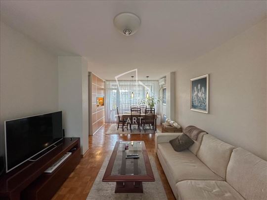 Blok 24, izuzetan četvorosoban stan, 101m2 ID#8368