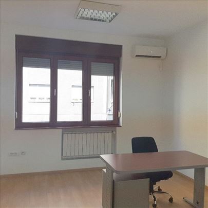 Centar, Zeleni venac, p.p. 66 m2, 4 kancelarije