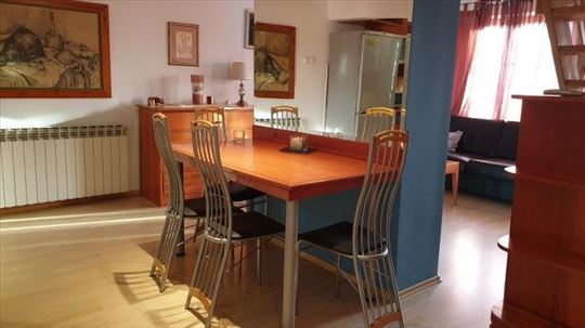 Hadži Đerina, duplex, 100m2, trosoban, petfriendly